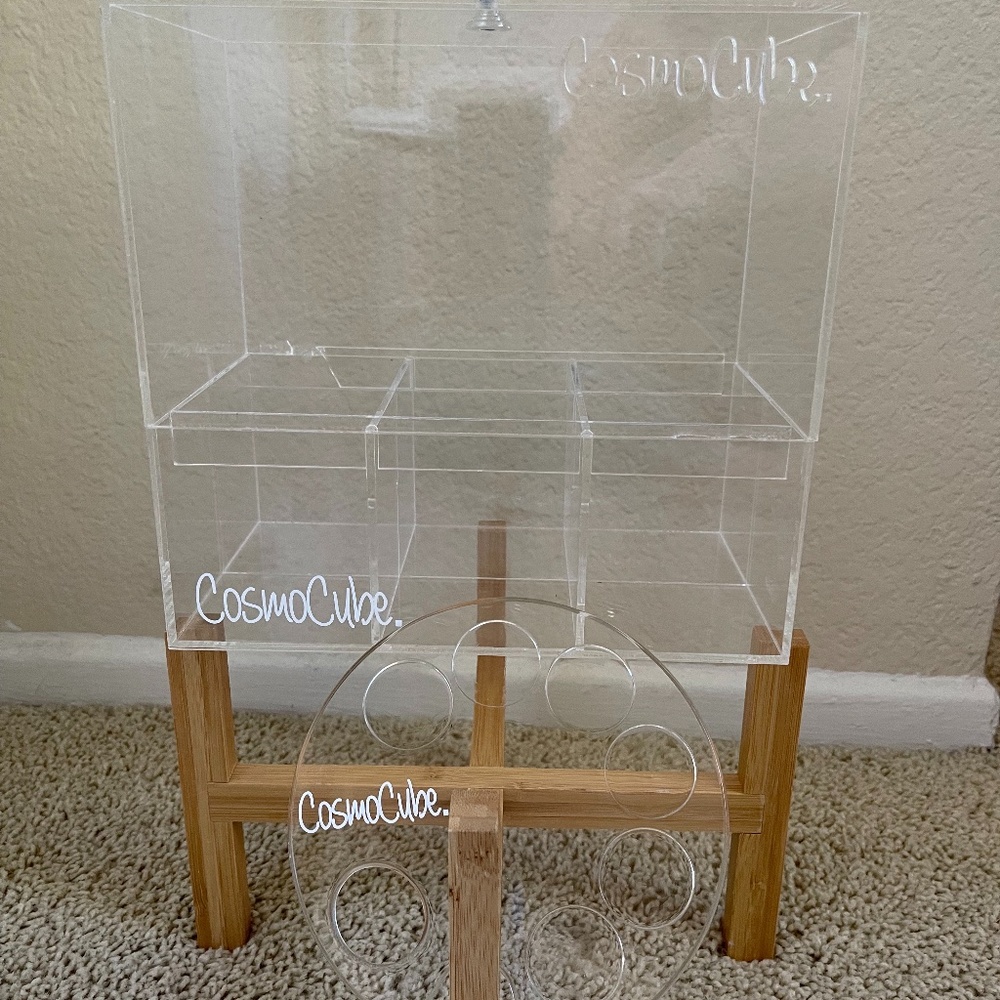 CosmoCube Acrylic Box Brush Organizer
